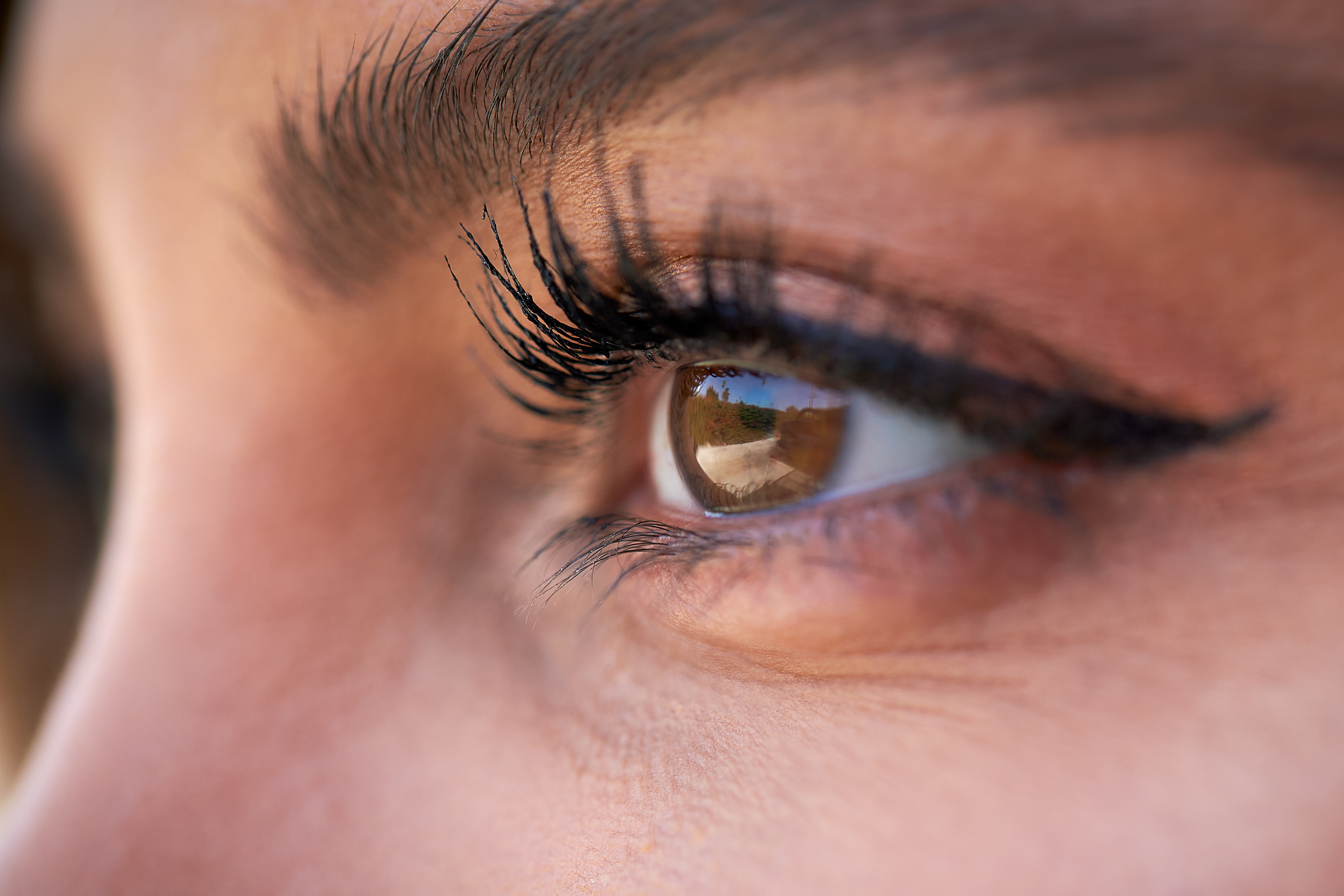 Julian Plastic Surgery - Face procedure - eyelid lift